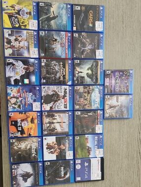 Sony PlayStation 4 Game Bundle - 23 Games